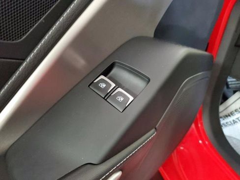Used 2019 Chevrolet Corvette Z06 RWD image 12