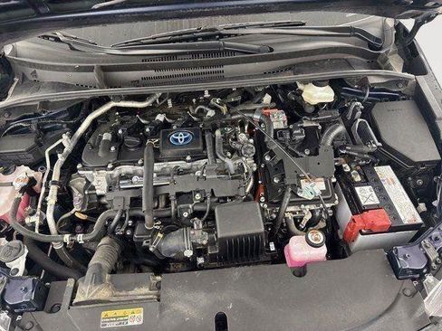 Used 2024 Toyota Corolla SE image 11