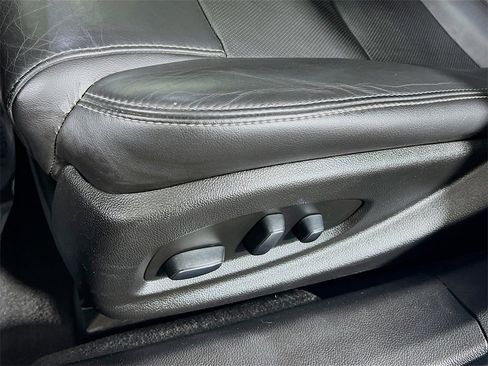 Used 2018 Cadillac XTS Luxury image 20