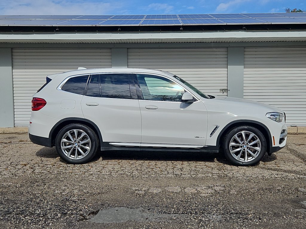 Used 2018 BMW X3 xDrive30i AWD/4WD image 8