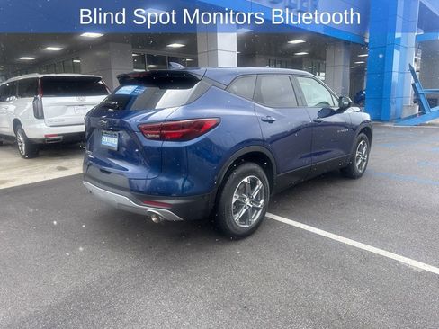 Used 2023 Chevrolet Blazer LT image 3