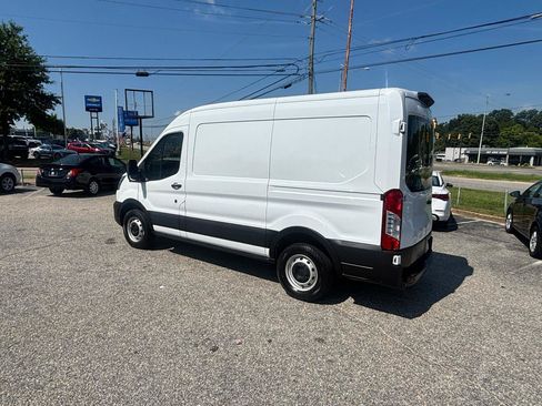 Used 2020 Ford Transit 250 Medium Roof w/ Load Area Protection Package RWD image 24