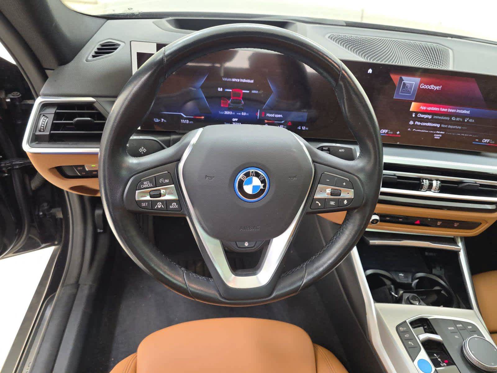 Used 2023 BMW i4 eDrive40 RWD image 7