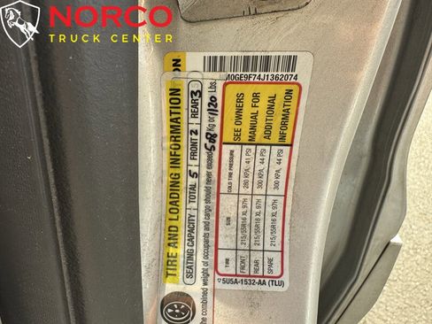 Used 2018 Ford Transit Connect XLT image 31