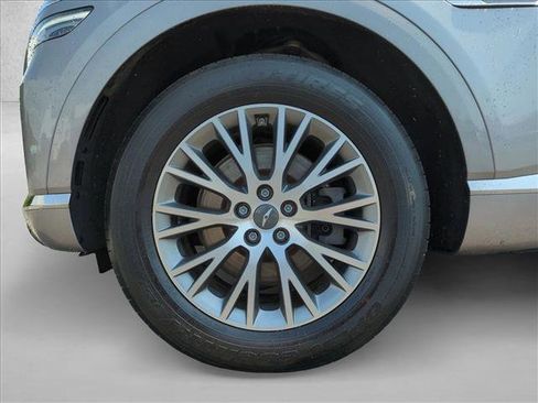 Used 2024 Genesis GV80 2.5T AWD/4WD image 23