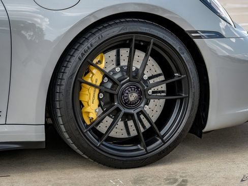 Used 2024 Porsche 911 Carrera GTS RWD image 83
