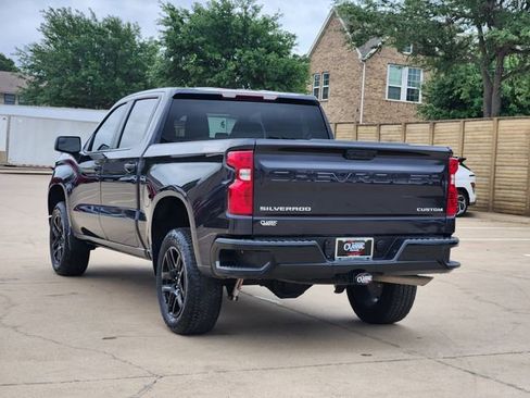 Used 2024 Chevrolet Silverado 1500 Custom Trail Boss AWD/4WD image 3