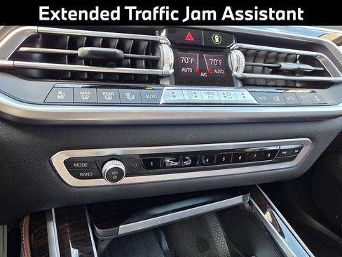 Used 2020 BMW X7 xDrive40i w/ Premium Package AWD/4WD image 15