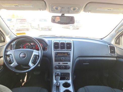 Used 2012 GMC Acadia SLE image 26