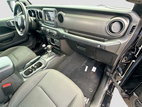 Used 2023 Jeep Wrangler Sport AWD/4WD image 32