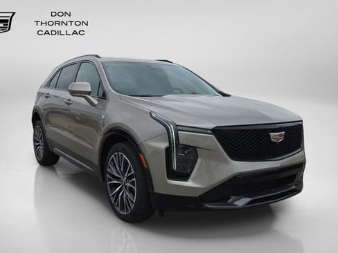 Certified 2024 Cadillac XT4 Sport w/ Active Safety Package AWD/4WD image 7