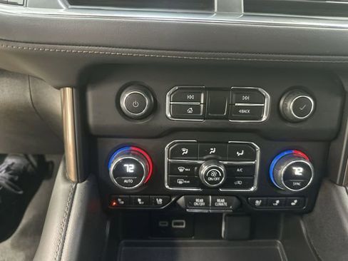 Used 2024 Chevrolet Tahoe High Country w/ Premium Package AWD/4WD image 18