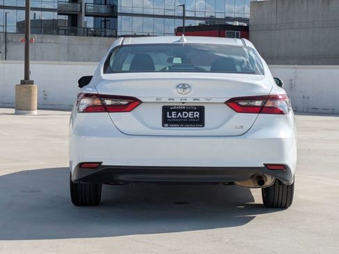 Used 2023 Toyota Camry LE image 6