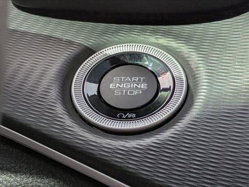 Used 2024 Jeep Grand Cherokee Altitude image 14