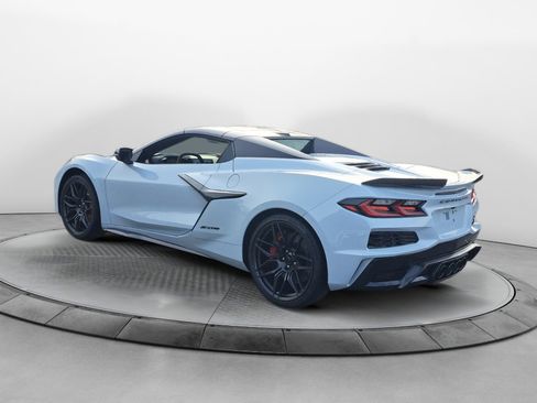 Used 2023 Chevrolet Corvette Z06 image 5