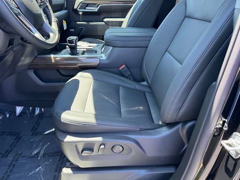 New 2026 Chevrolet Silverado 1500 LT Trail Boss w/ LT Trail Boss Premium Package AWD/4WD image 16