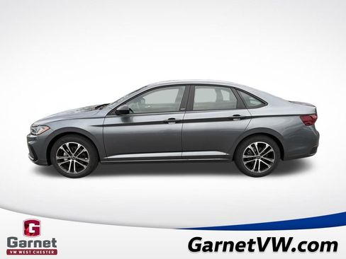 New 2025 Volkswagen Jetta Sport image 2