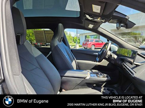 Used 2025 BMW iX xDrive50 image 11