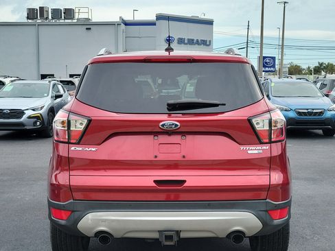 Used 2018 Ford Escape Titanium w/ Ford Safe & Smart Package image 5