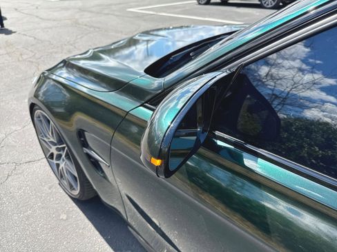 Used 2017 BMW M3 image 6