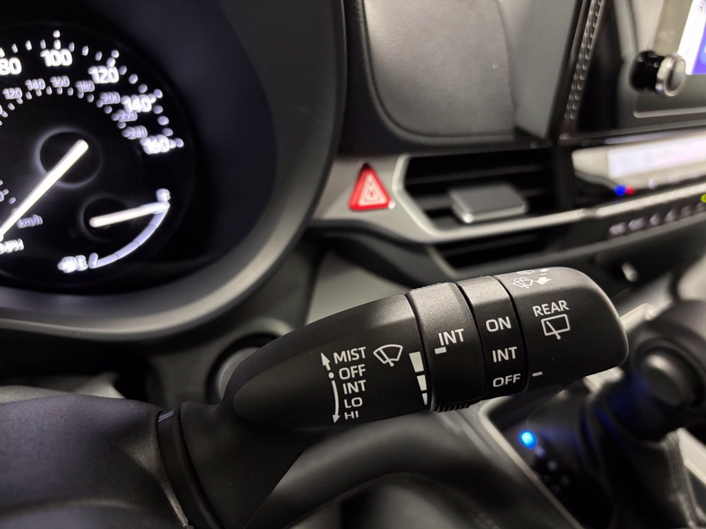 Used 2026 Toyota Sienna LE FWD image 22