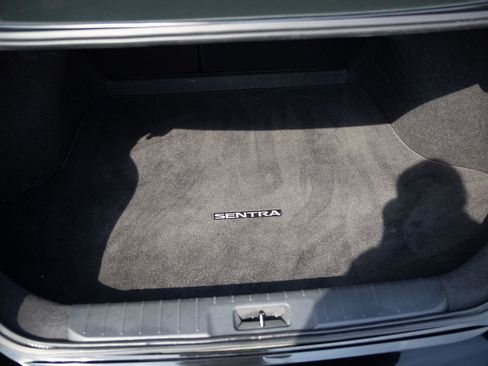 Used 2025 Nissan Sentra SV image 23