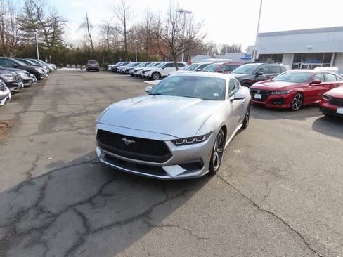 Used 2024 Ford Mustang Coupe image 1