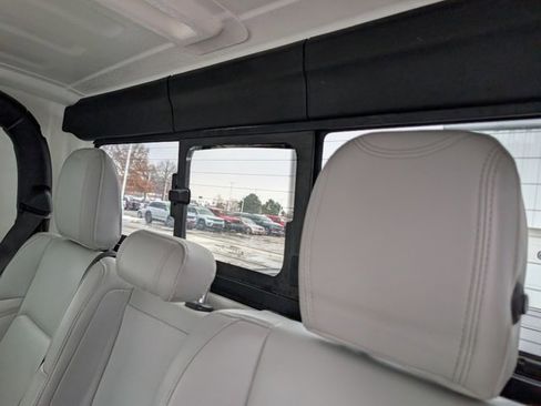 Used 2021 Jeep Gladiator Mojave image 22