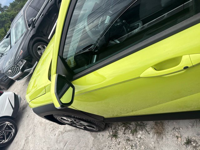 Used 2024 Hyundai Kona SEL FWD image 11