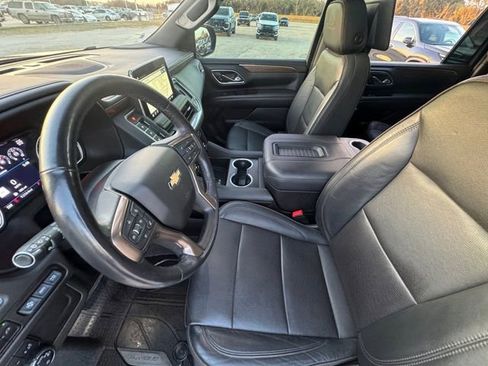 Used 2021 Chevrolet Suburban High Country image 29