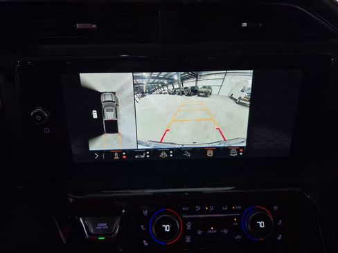 Certified 2024 GMC Sierra 1500 AT4 w/ Technology Package image 16