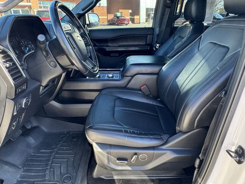 Used 2018 Ford Expedition Max Limited w/ Equipment Group 302A image 10