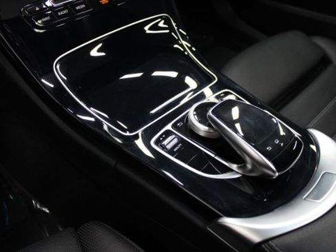 Used 2015 Mercedes-Benz C 400 4MATIC image 23