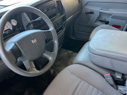 Used 2008 Dodge Ram 1500 Truck ST w/ Popular Equipment Group RWD image 10