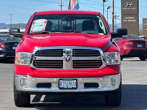 Used 2017 RAM 1500 Big Horn AWD/4WD image 9