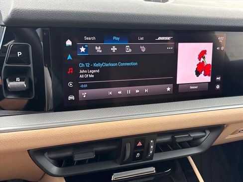 Used 2025 Porsche Cayenne image 15