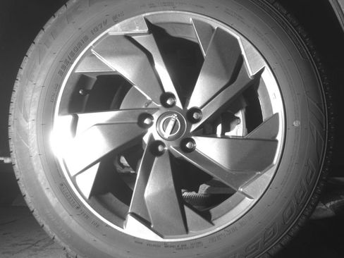 Used 2025 Nissan Rogue SV AWD/4WD image 13
