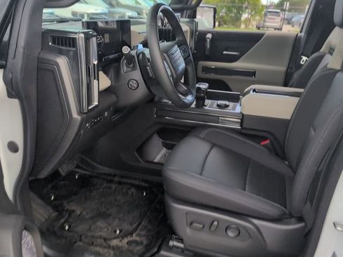 New 2026 GMC Hummer EV SUV AWD/4WD image 5