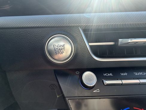 Used 2025 Hyundai Sonata SEL FWD image 18