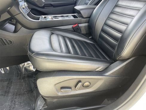 Used 2022 Ford Edge SEL w/ Cargo Accessory Package image 22