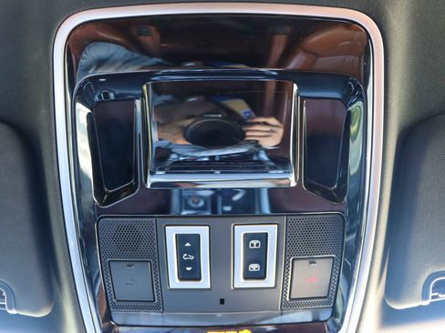 Used 2016 Land Rover Range Rover Sport Supercharged image 44