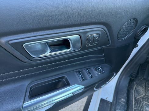 Used 2020 Ford Mustang Premium w/ Equipment Group 201A image 6