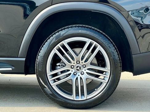 Certified 2026 Mercedes-Benz GLS 450 4MATIC image 13
