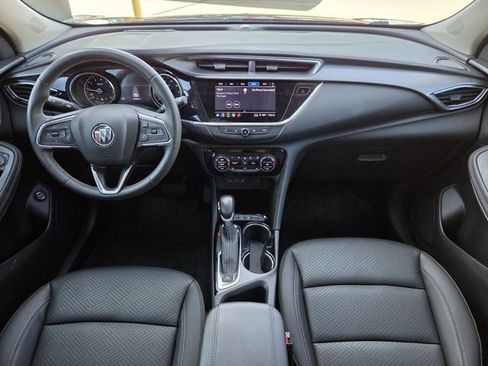 Used 2023 Buick Encore GX Essence w/ Experience Buick Package FWD image 10