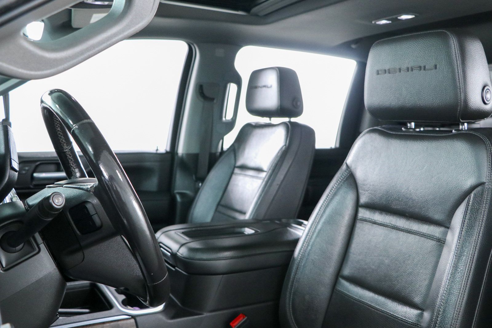 Used 2021 GMC Sierra 2500 Denali w/ Denali Ultimate Package AWD/4WD image 27