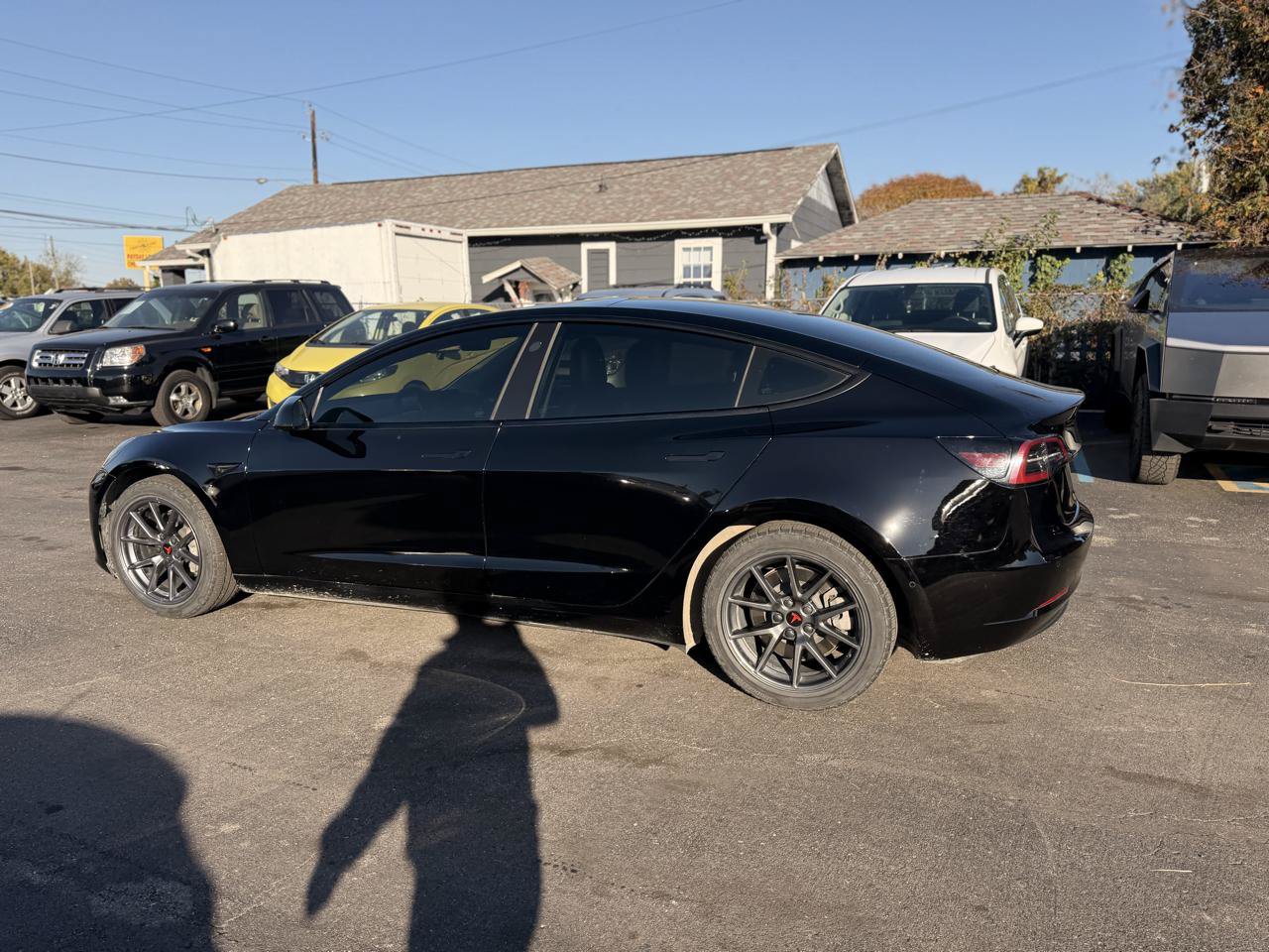 Used 2022 Tesla Model 3 Long Range AWD/4WD image 17