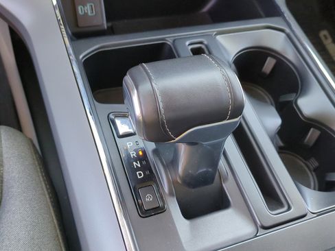 Used 2024 Ford F150 Lightning XLT image 24