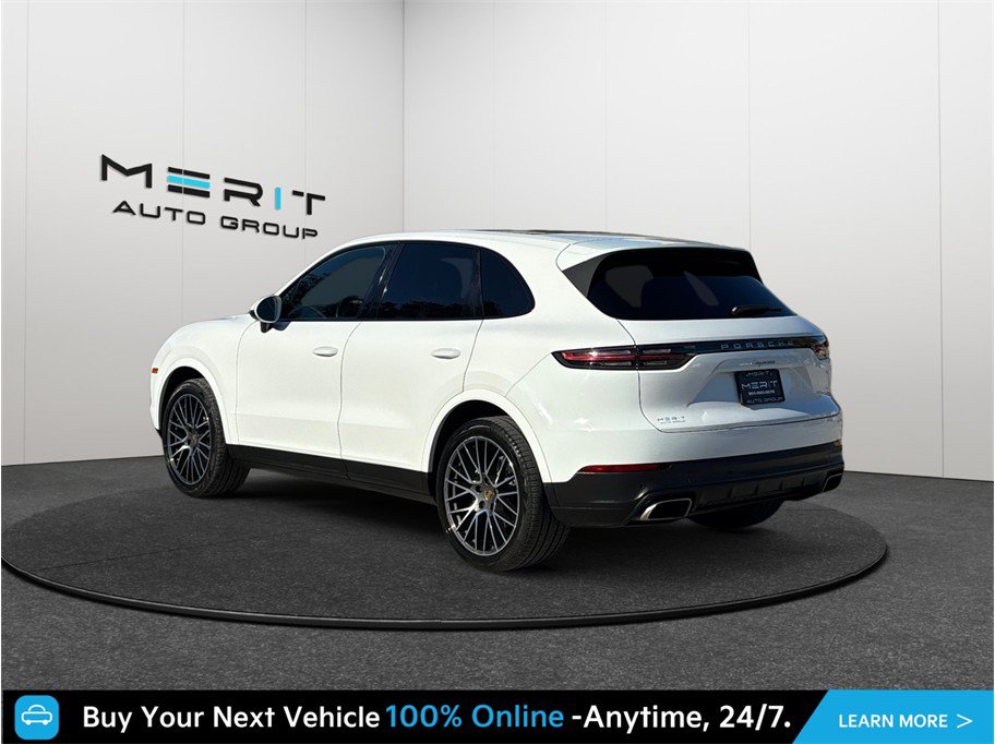 Used 2019 Porsche Cayenne w/ Premium Package AWD/4WD image 7