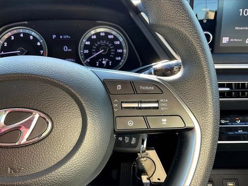 Certified 2023 Hyundai Sonata SE image 17