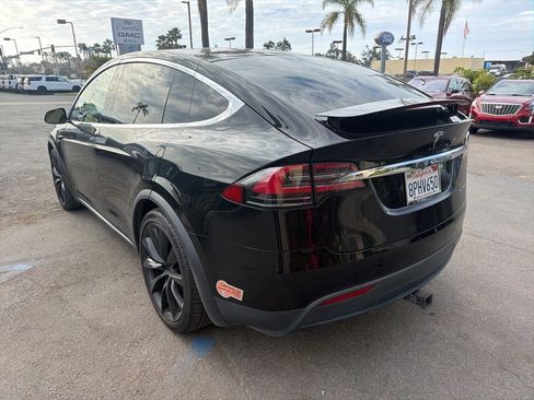 Used 2020 Tesla Model X Long Range image 6
